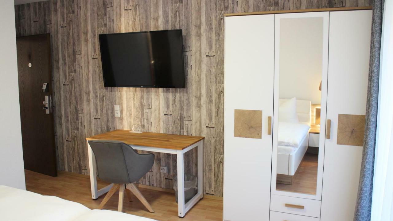 Hotel Glas Fluorn-Winzeln Buitenkant foto