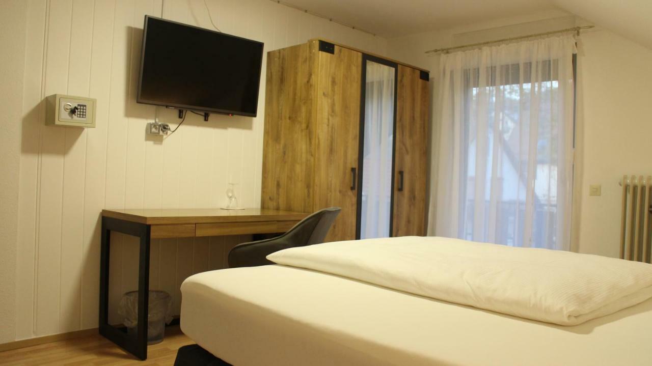Hotel Glas Fluorn-Winzeln Buitenkant foto